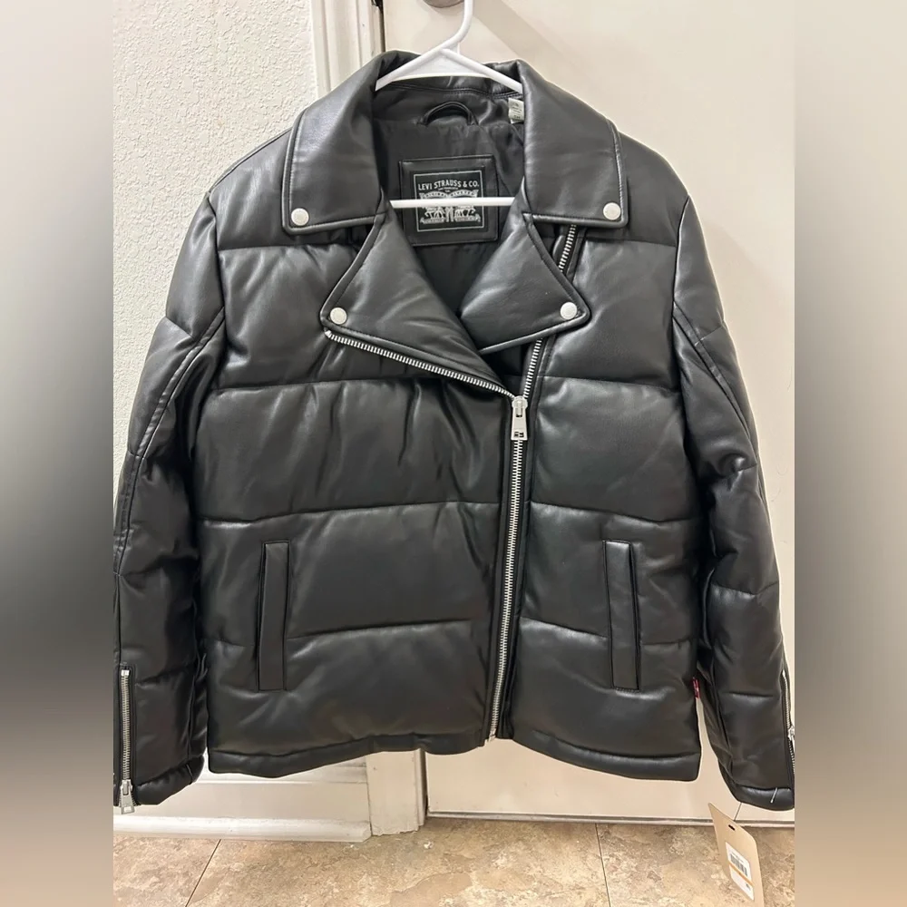 NWT Levi’s Breanna Faux Leather Puffer Jacket - Picture 3 of 11